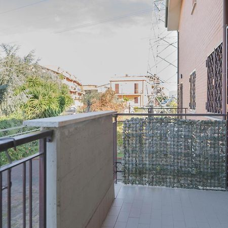 Casa Ghandi Vicino A Roma Con Box Auto E Wi-Fi Monterotondo  Zewnętrze zdjęcie