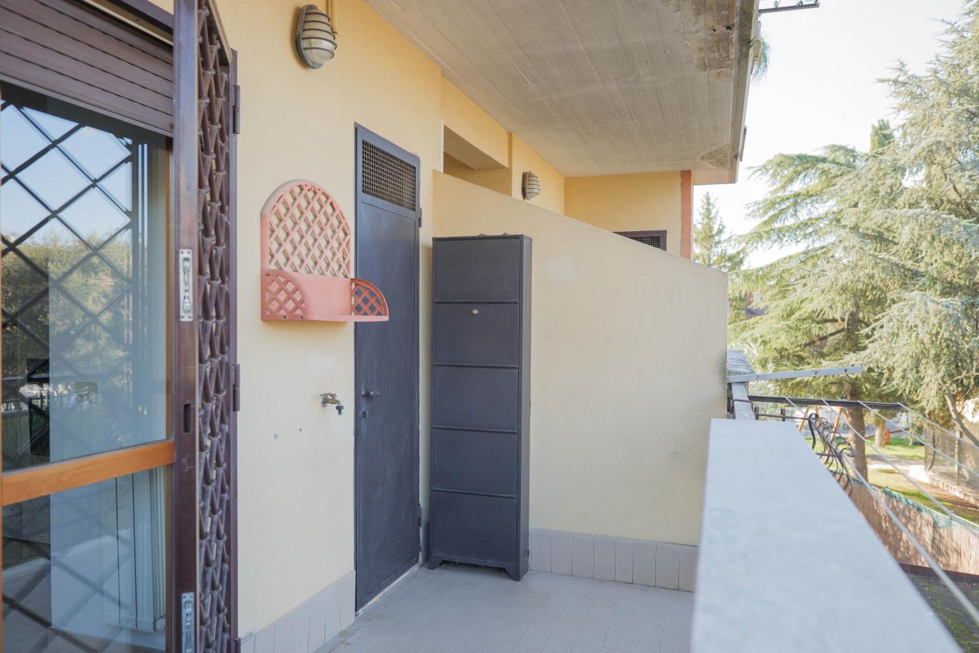 Casa Ghandi Vicino A Roma Con Box Auto E Wi-Fi Monterotondo  Zewnętrze zdjęcie